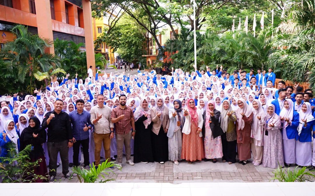 Pelepasan Mahasiswa KKN Tematik dan Praktik Klinik Program Studi Keperawatan dan Kebidanan